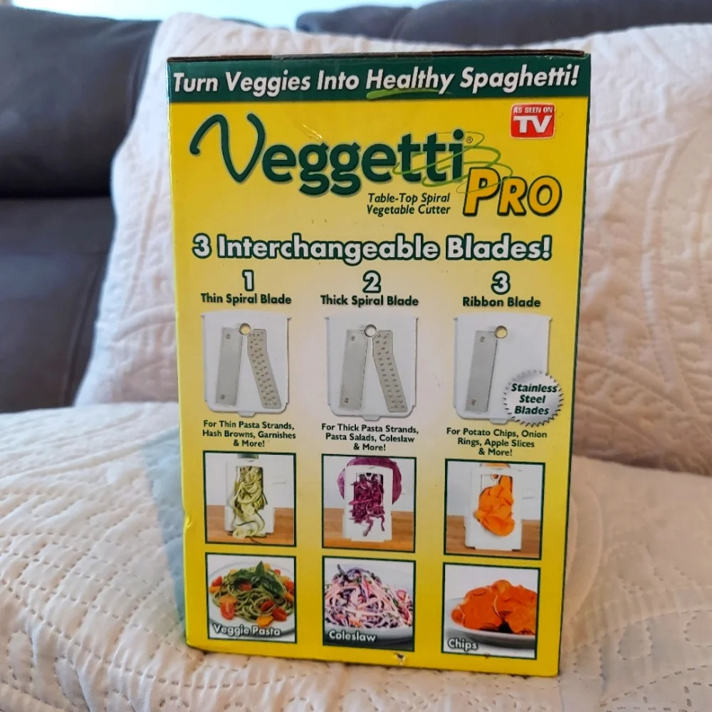 Veggetti Pro table top spiral vegetable cutter NEW IN BOX